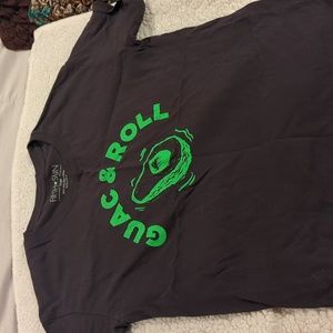 Graphic t shirt crop top